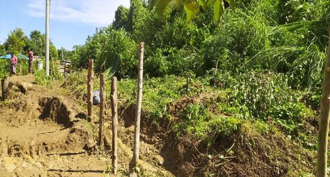 সাজেকে পাহাড়ধসে সড়ক যোগাযোগ বন্ধ, আটকা ৫ হাজার পর্যটক