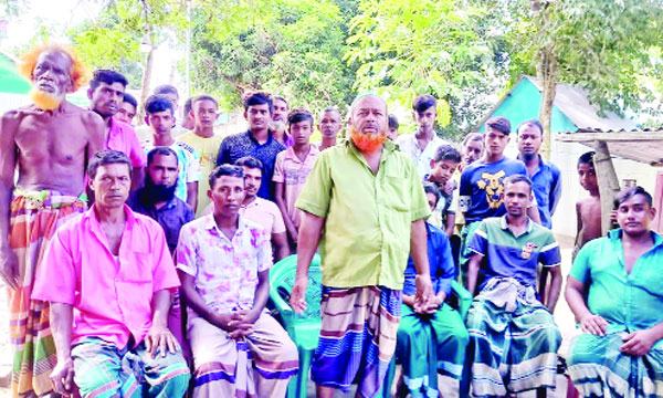 মেঘনা নদীতে কোটি টাকা হারালেন রায়পুরার গরু ব্যবসায়ীরা