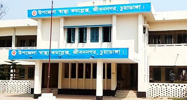জীবননগরে চোখ ওঠা রোগ ও ঠান্ডা-জ্বরের প্রাদুর্ভাব : অয়েন্টমেন্ট ও ড্রপ সঙ্কট নেই