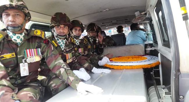 মধ্য আফ্রিকায় নিহত সেনা সদস্য জাহাঙ্গীর আলমের নীলফামারীতে দাফন সম্পন্ন