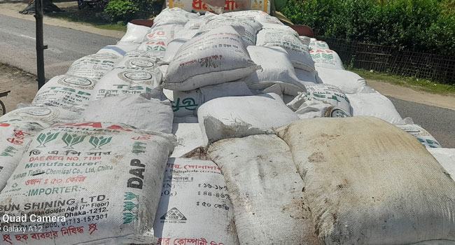 কিশোরগঞ্জে এমওপি সারের সঙ্কট, ৭৫০ টাকার সার এক হাজার ৪০০ টাকা