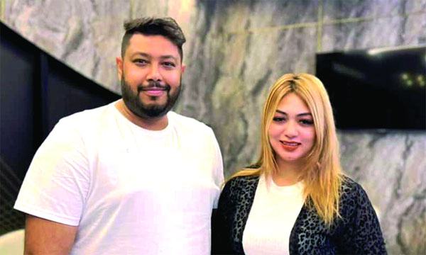 লন্ডনে প্রথমবার স্টেজ শোতে প্রতীক-প্রমি