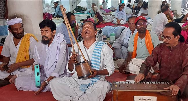 আজ ফকির লালন সাঁইয়ের ১৩২তম তিরোধান দিবস