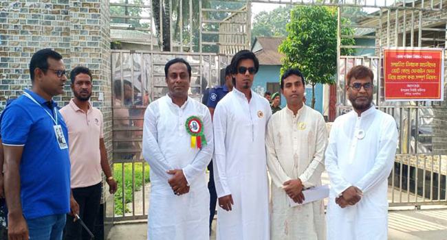 গৌরীপুরে চলছে জেলা পরিষদ নির্বাচন
