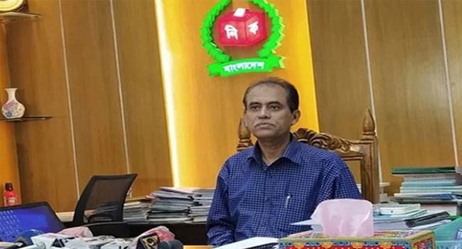 এনআইডি স্বরাষ্ট্রে গেলে আমরাই ভোটার কার্ড দেবো : ইসি