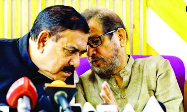 শাহাজান খানের সিনেমায় নূর
