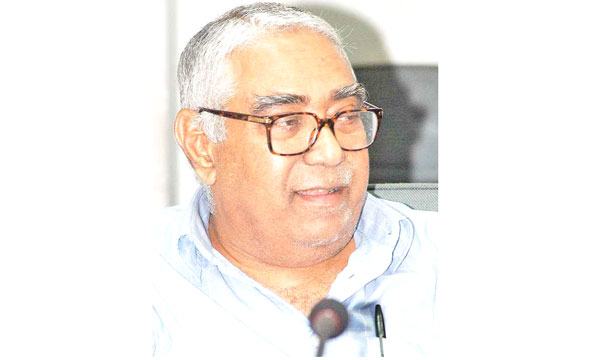 গিয়াস কামাল চৌধুরী