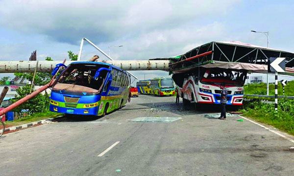 সিত্রাংয়ের ভয় গেছে ঘরে ফিরছেন মানুষ