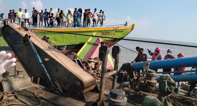 মিরসরাইয়ের ড্রেজারডুবি : নিখোঁজ ৮ শ্রমিকেরই লাশ উদ্ধার