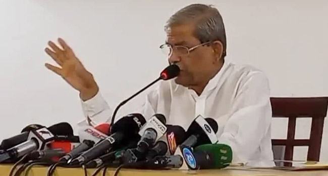 সরকার মামলাকে অস্ত্র হিসেবে ব্যবহার করছে : মির্জা ফখরুল