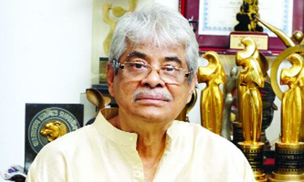 গাজী মাজহারুল আনোয়ার স্মরণে গাইবেন তারা