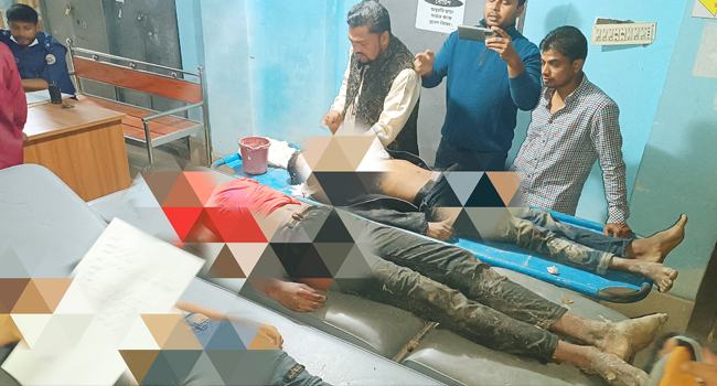 বেতাগীতে মোটরসাইকেল দুর্ঘটনায় ৩ কিশোর নিহত
