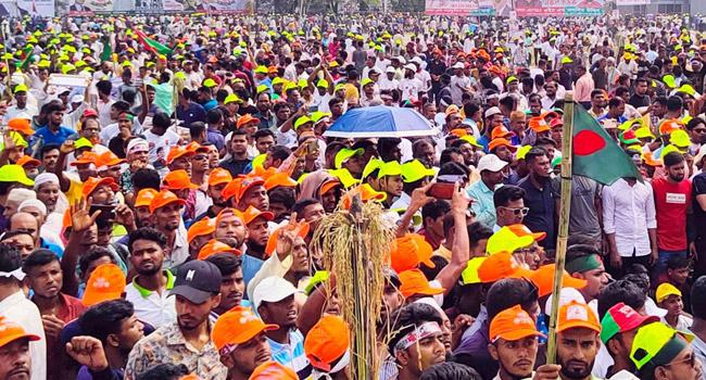 বিএনপির গুম-খুনের শিকার নেতাদের স্বজনরা বক্তব্য রাখলেন বরিশালের গণসমাবেশে