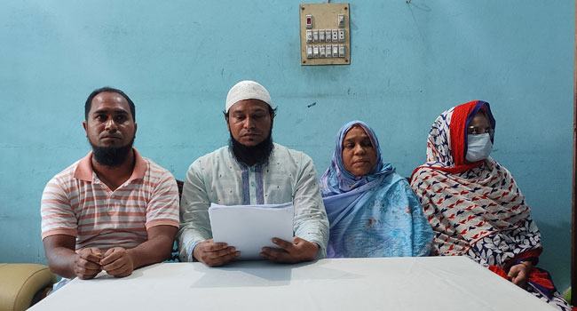 জাতীয় প্রেস ক্লাবের সামনে নারীর আত্মহনন চেষ্টায় গ্রেফতার হান্নানকে নির্দোষ দাবি করে সংবাদ সম্মেলন