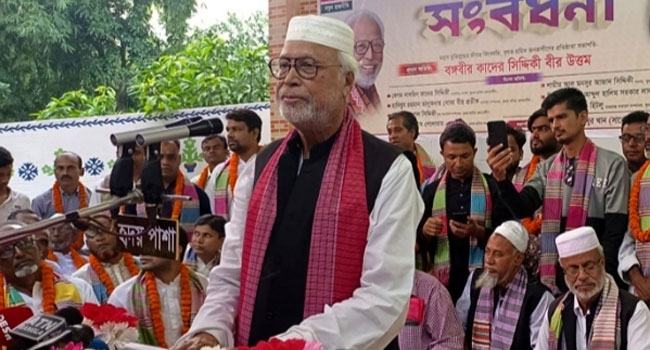 বাধা দেয়ায় বিএনপির সমাবেশে লোক বেশি : কাদের সিদ্দিকী