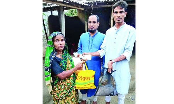 নাটোরের শতবর্ষী তারাবানুর ঠাঁই হয়েছে মেয়ের বাড়িতে