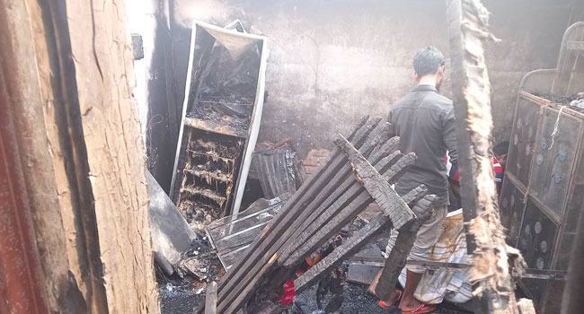 ভালুকায় আগুনে পুড়ে ছাই ৫৩ ঘর