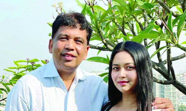 বাবার পরিচালনায় সিনেমায় ভাবনা