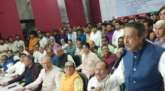 ‘আওয়ামী লীগ ক্ষমতায় না আসতে পারলে কেউ বাঁচতে পারবেন না’