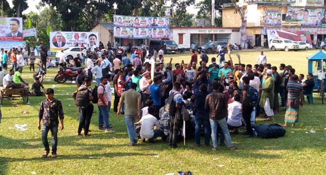 ফরিদপুরে বিভাগীয় সমাবেশে গোপালগঞ্জের নেতাকর্মীদের যোগদান