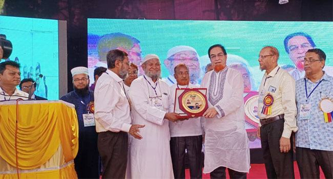 কুমিল্লা নামেই বিভাগ ঘোষণার দাবি বাহারের