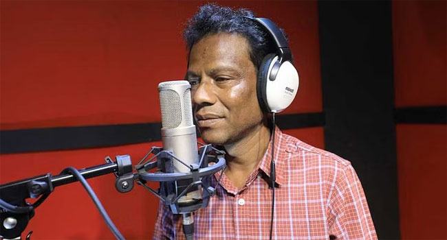 মারা গেছেন গায়ক আকবর