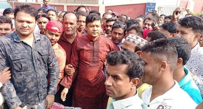 জামিনে মুক্ত সালথা উপজেলা চেয়ারম্যান ওয়াদুদ