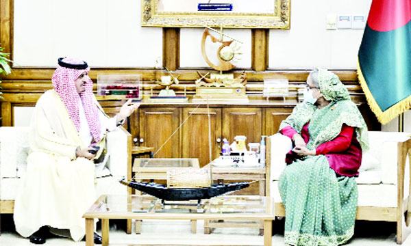 সৌদি আরবের কাছে তেল চেয়েছেন প্রধানমন্ত্রী
