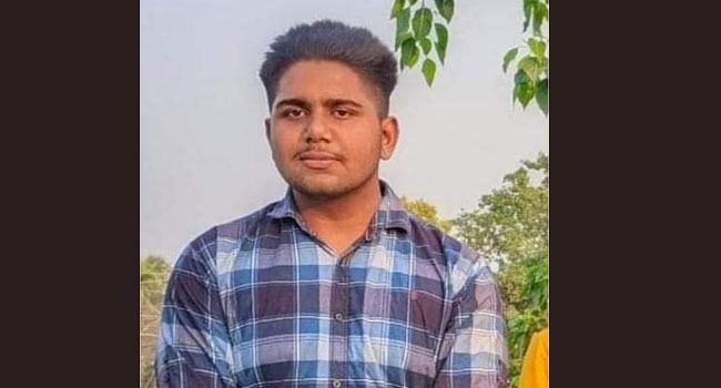 সখীপুরে পতাকা টানাতে গিয়ে বিদ্যুৎস্পৃষ্ট হয়ে স্কুলছাত্রের মৃত্যু