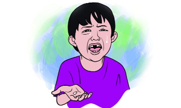 তিতুনের ফোকলা দাঁত