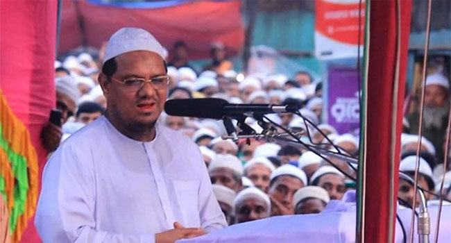 সরকারের লোকেরা বিদেশে বেগম পাড়া বানিয়েছে : পীর সাহেব চরমোনাই
