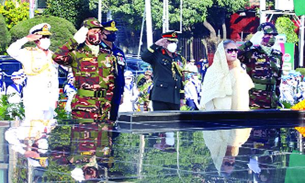 দলমত পৃথক হলেও মুক্তিযোদ্ধাদের ছোট করে দেখিনি : প্রধানমন্ত্রী