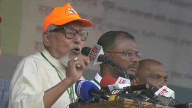 বিএনপির সমাবেশ সরকারের হৃদকম্পন বাড়িয়ে দিয়েছে : নজরুল ইসলাম