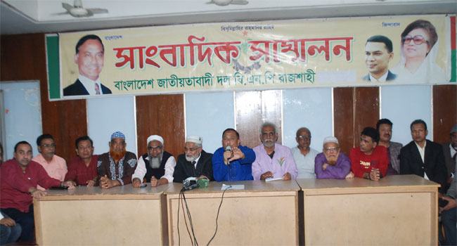রাজশাহীতে গণসমাবেশের মঞ্চ তৈরিতে পুলিশি বাধা, অভিযোগ বিএনপি নেতাদের