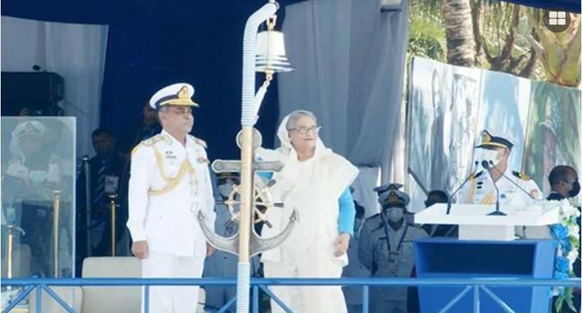 ইন্টারন্যাশনাল ফ্লিট রিভিউ উদ্বোধন করলেন প্রধানমন্ত্রী প্রধানমন্ত্রী