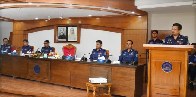 পুলিশ কর্মকর্তাদের সততার সাথে দায়িত্ব পালনের আহ্বান আইজিপির