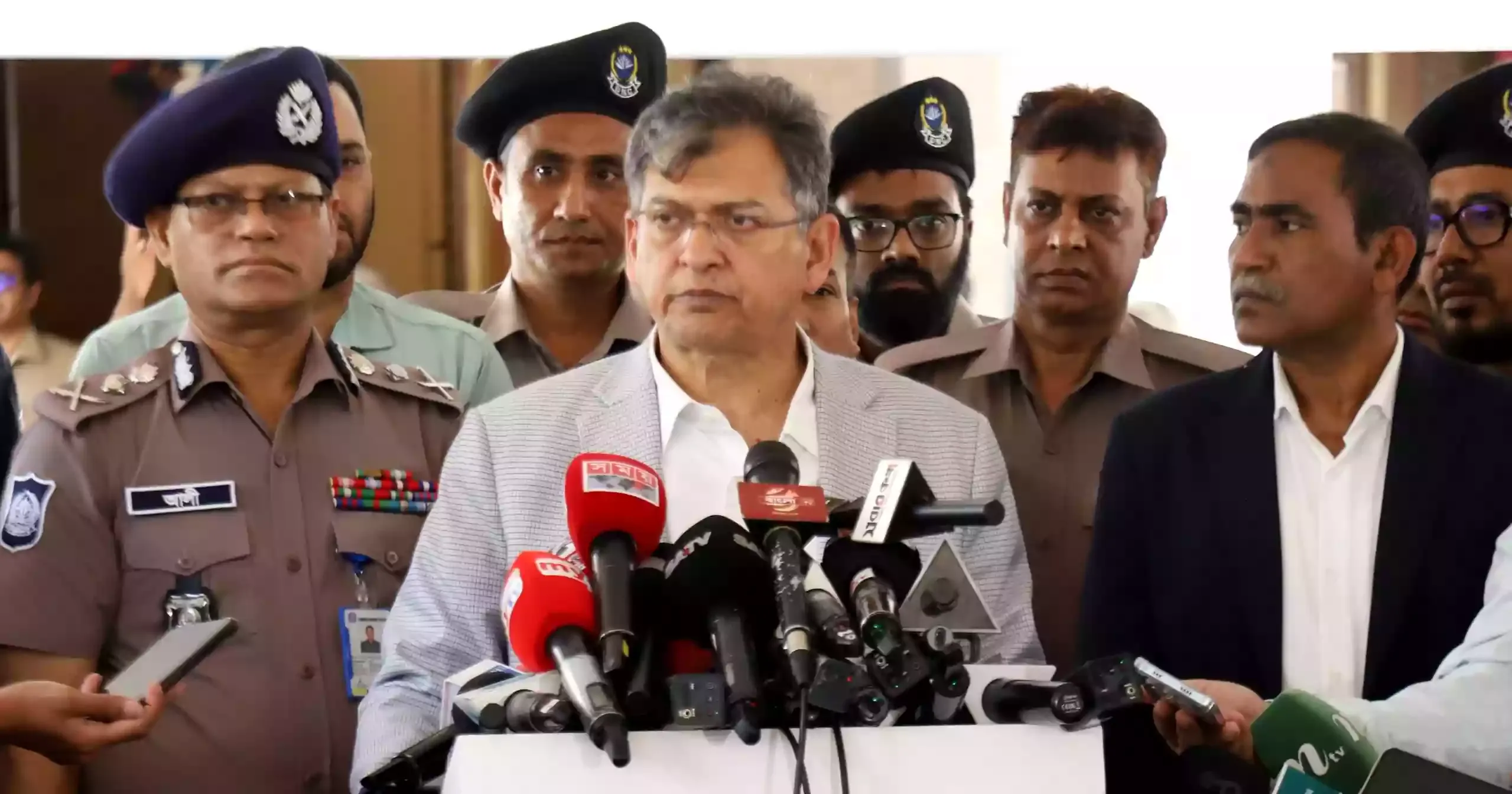 দেশের সীমান্তে একজনকেও অবৈধভাবে পুশইন হতে দেয়া হয়নি : স্বরাষ্ট্রমন্ত্রী
