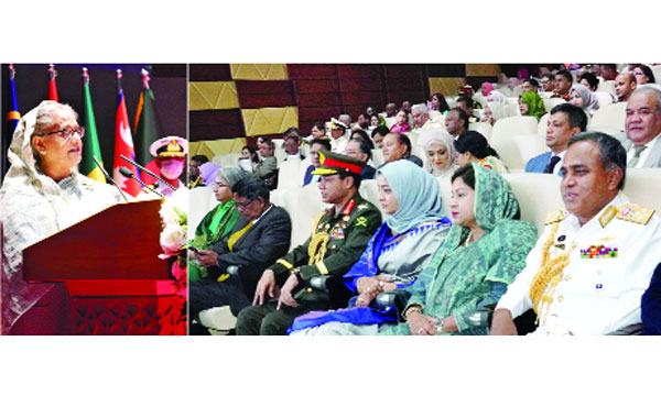 আমরা আলোচনার মাধ্যমে সকল মতভেদ দূর করতে চাই : প্রধানমন্ত্রী