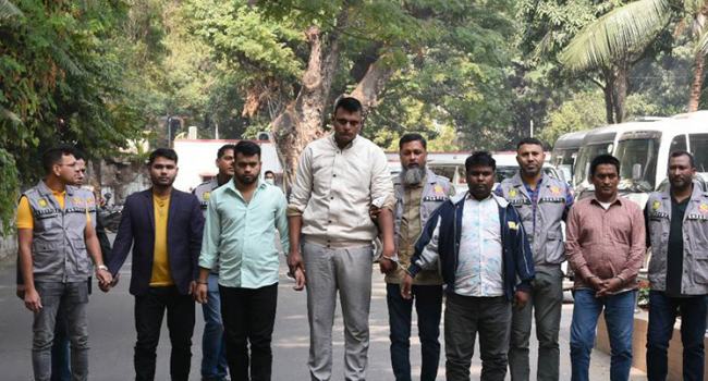 রাজধানীতে ভুয়া ডিবি চক্রের পাঁচ সদস্য গ্রেফতার