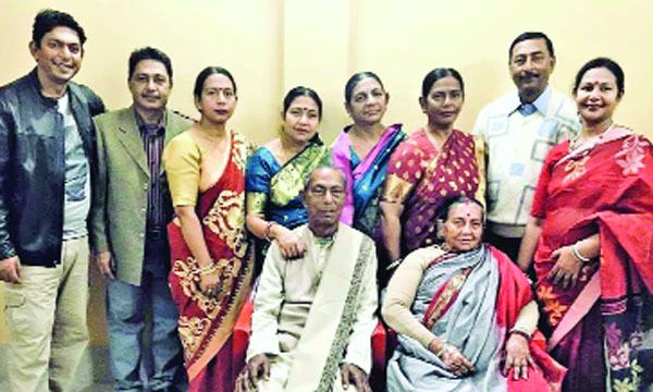 বাবার জন্য চঞ্চল চৌধুরী ও তার ভাইবোনদের আয়োজন