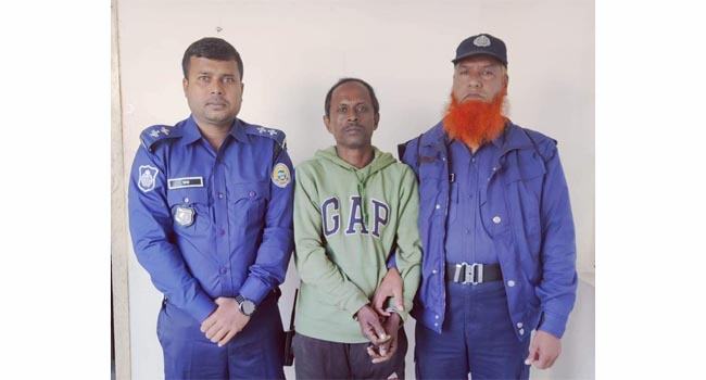 বেতাগীর ইউপি সদস্যকে পুড়িয়ে হত্যা মামলার প্রধান আসামি গ্রেফতার