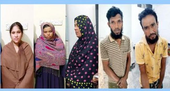 মুরাদনগরে নারী ছিনতাইকারীসহ আটক ৫