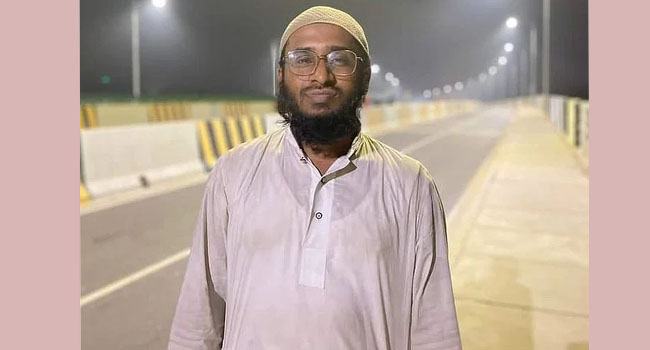 ৫ দিনেও সন্ধান মেলেনি নিখোঁজ বইবিক্রেতা মাহমুদ জাফরের
