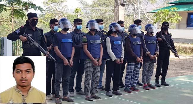 ছেলেকে উগ্রবাদে উদ্বুদ্ধ করায় ২০ সদস্যকে আসামি করে বাবার মামলা