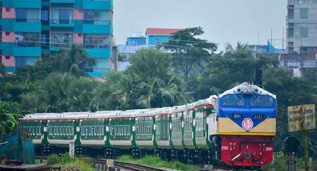 ভাড়া বাড়ল সুবর্ণ এক্সপ্রেসের, যেদিন থেকে কার্যকর