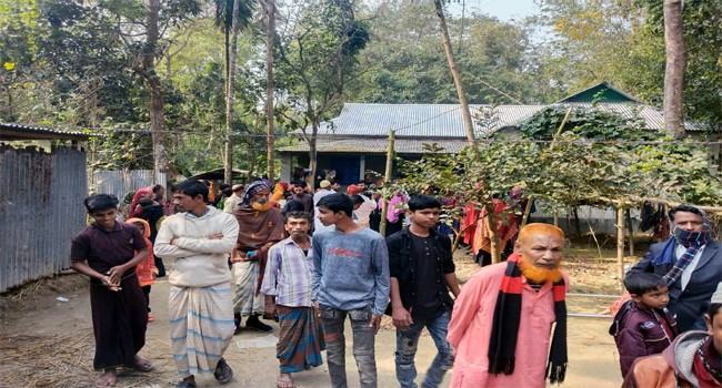কুলিয়ারচরে ইভটিজিংয়ের প্রতিবাদ করায় কৃষককে পিটিয়ে হত্যা