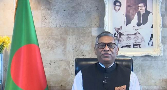 ৫৪ শতাংশ গ্রাহককে বাদ দিয়ে স্মার্ট বাংলাদেশ বিনির্মাণ সম্ভব নয় : নসরুল হামিদ