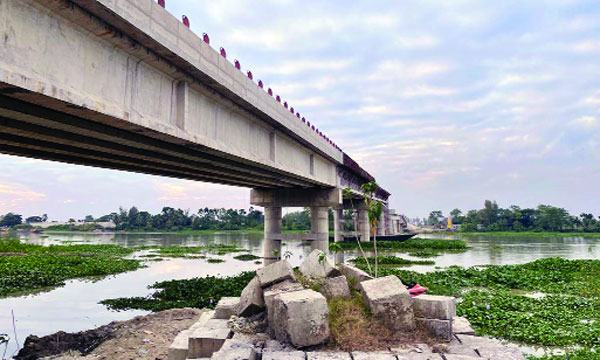 বঙ্গবন্ধু শিল্পনগরের ছোঁয়ায় বদলে যাচ্ছে মিরসরাই