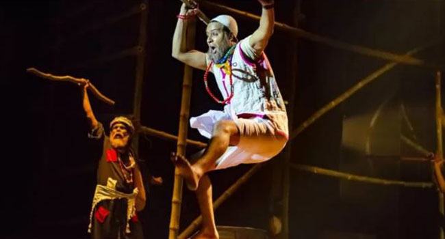 যে বিতর্কে দিল্লিতে ‘তিতুমীর' শো বাতিল করা হলো