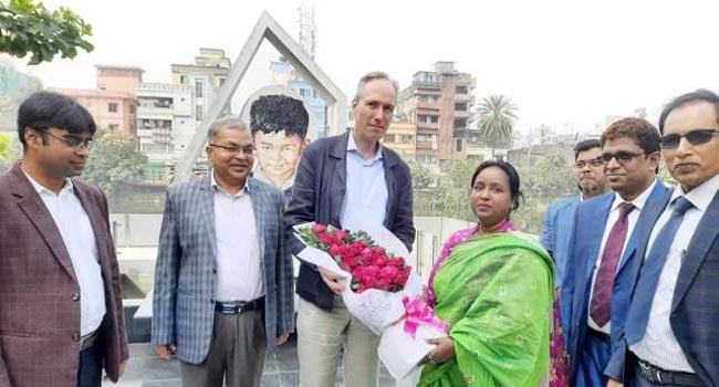 নাসিকের কার্যক্রম পরিদর্শন করলেন বিশ্ব ব্যাংকের ভাইস প্রেসিডেন্ট